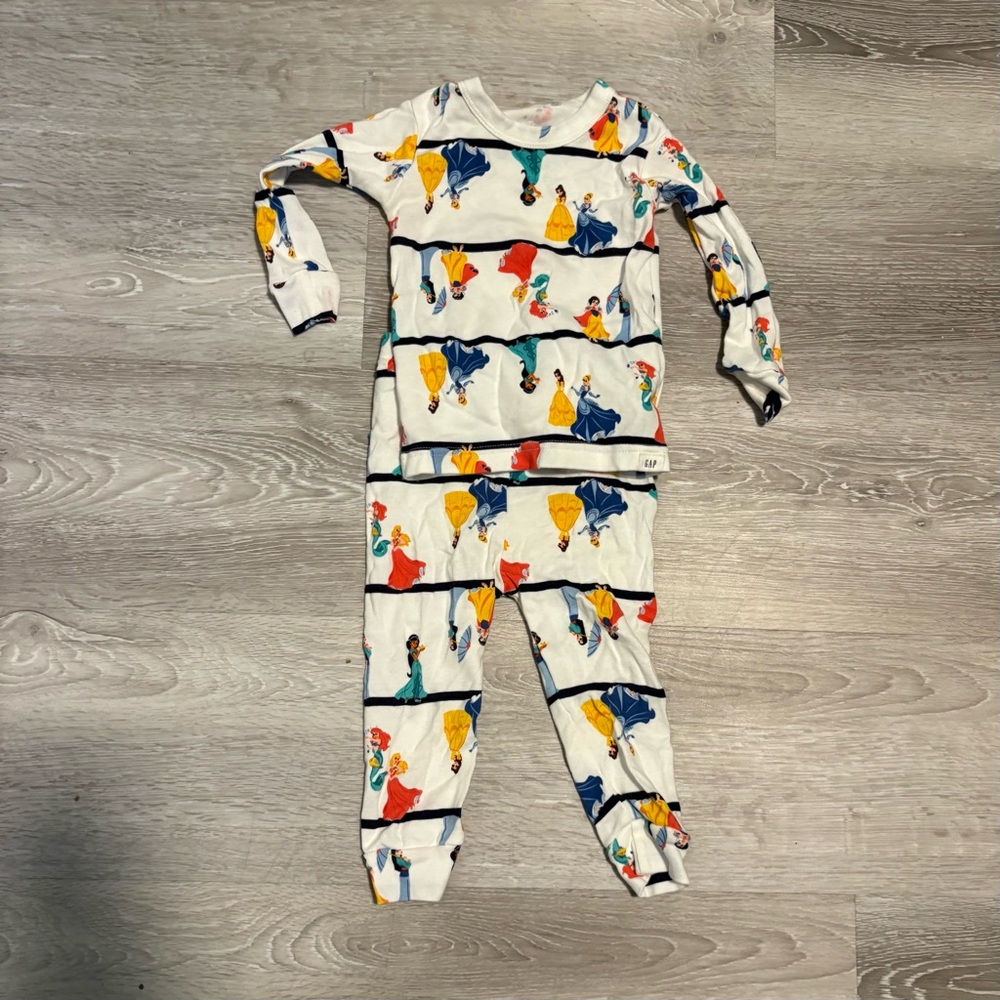Disney Gap Princess Print Pj Set
